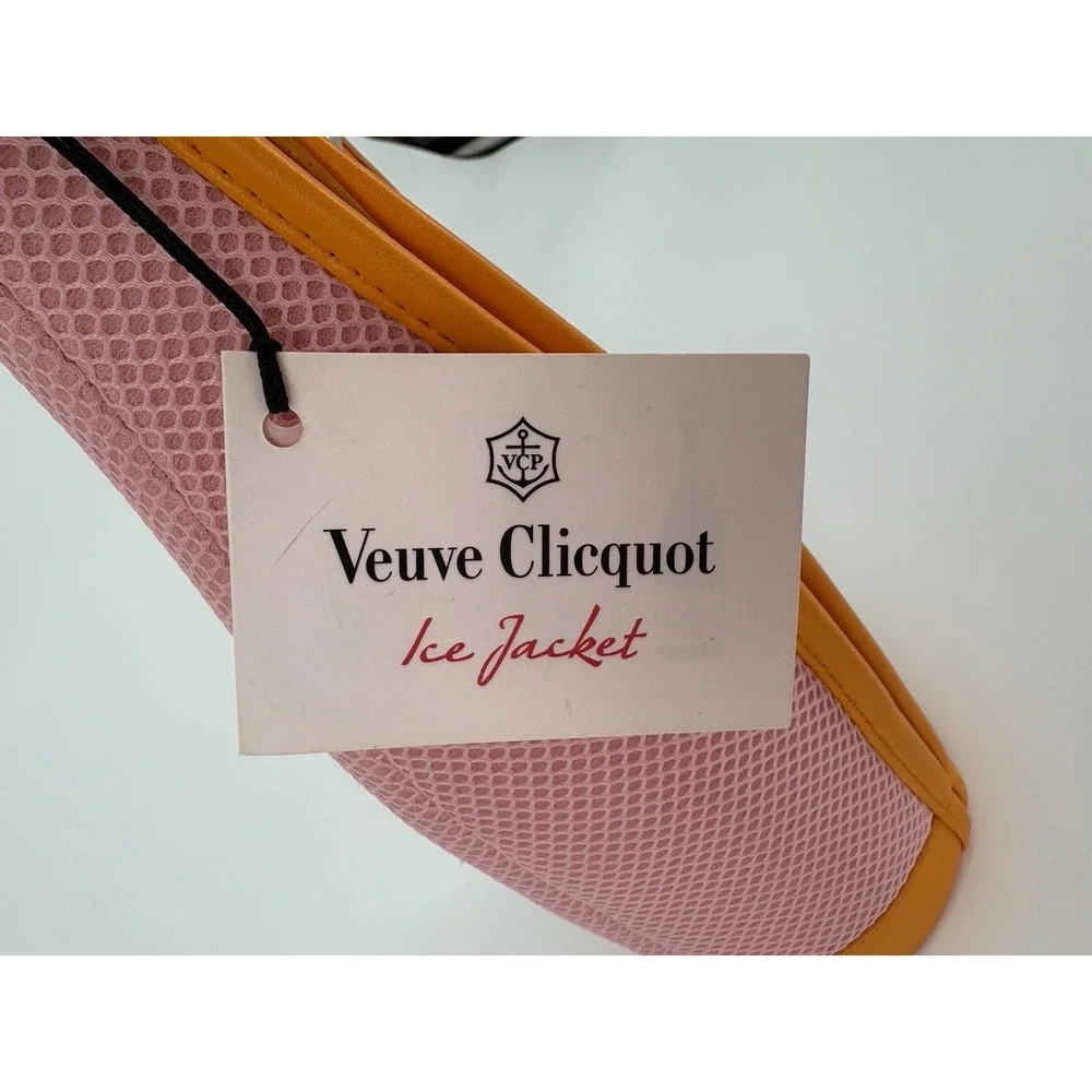 New with Tags Veuve Clicquot Rosé Champagne Bag Cooler Carrier 750mL France Rare